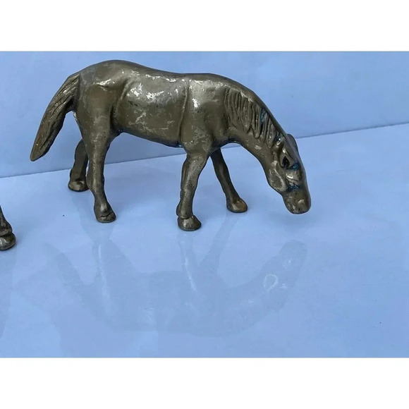 Vintage 2 Solid Brass Equestrian Horse Pair Grazing Figurines Statue Home Decor - Picture 5 of 10
